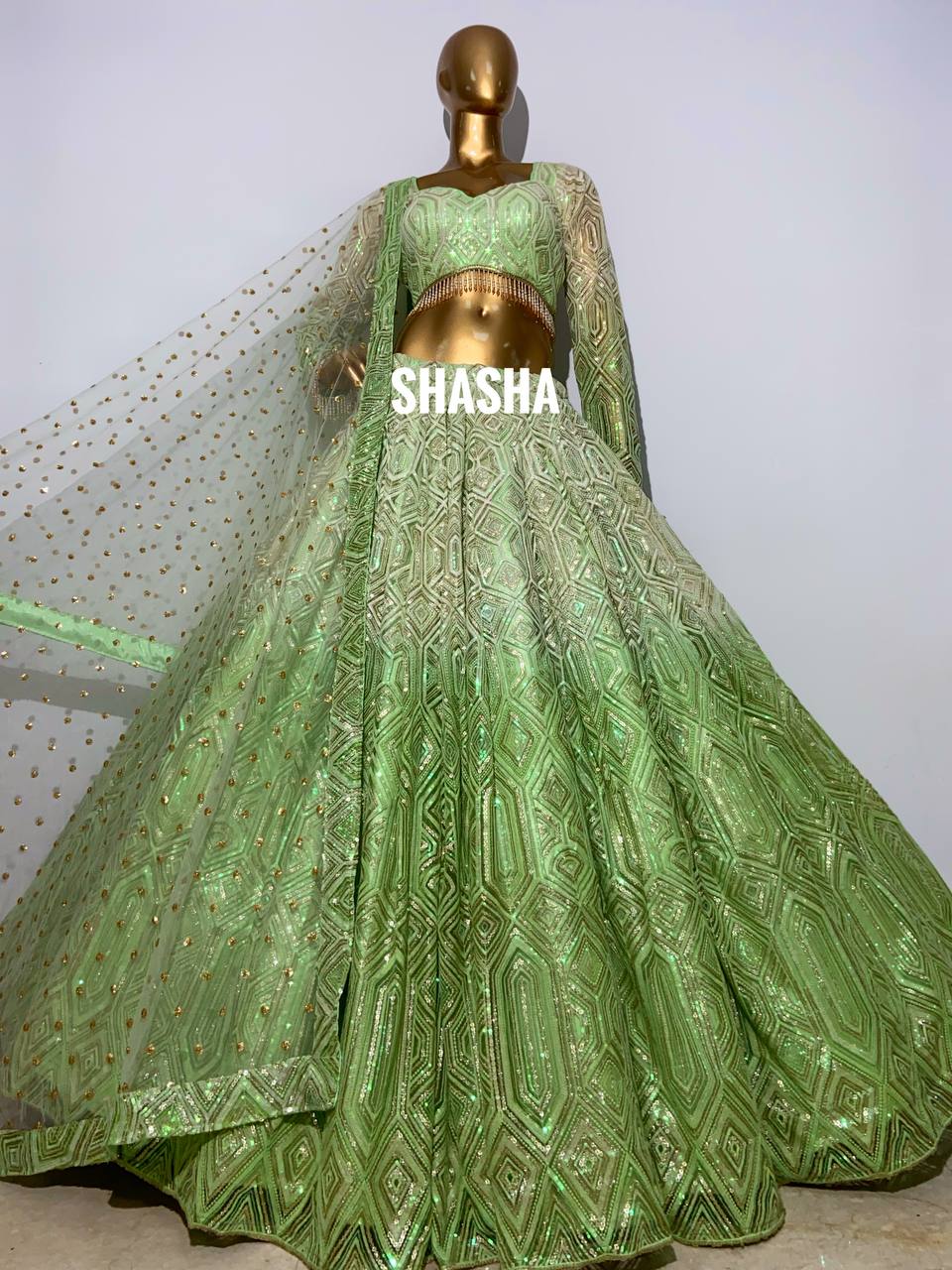 Buy online Lehanga from ethnic wear for Women by Suhani Bridal Stodio for  ₹30000 at 14% off | 2024 Limeroad.com